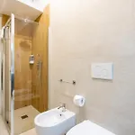 Tiburtina Flat - 600m To Metro B, Terrace, A-c *