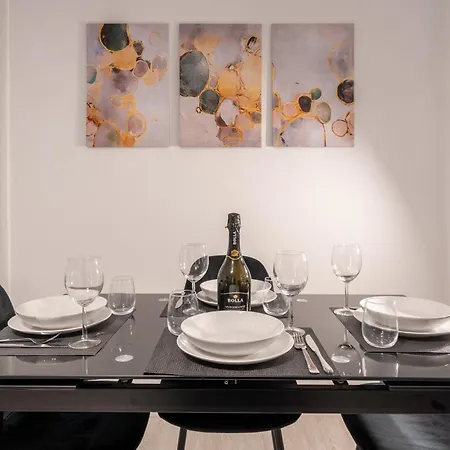 Tiburtina Flat - 600m To Metro B, Terrace, A-c Apartment